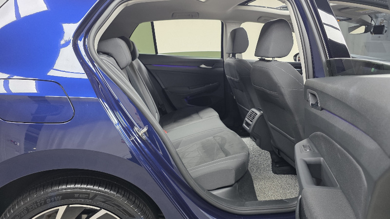car Volkswagen Golf id42018 photo #11