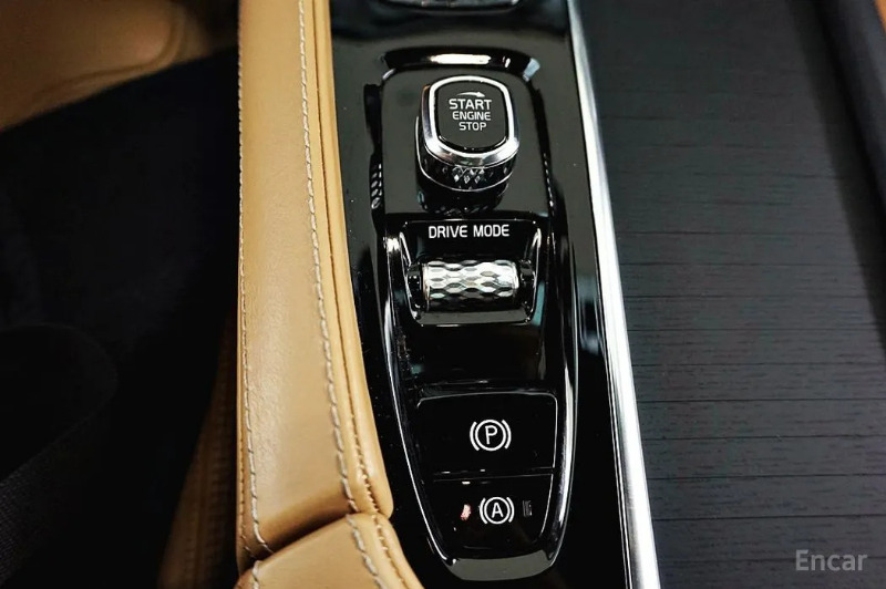 car Volvo XC90 id42037 photo #14