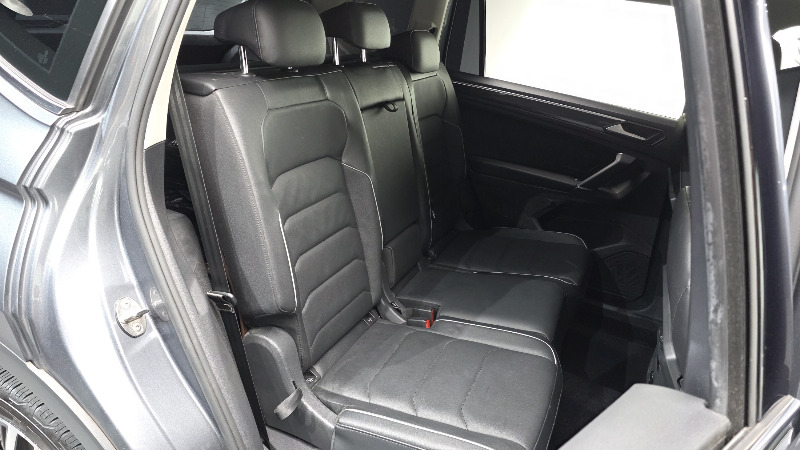 car Volkswagen Tiguan id42065 photo #11