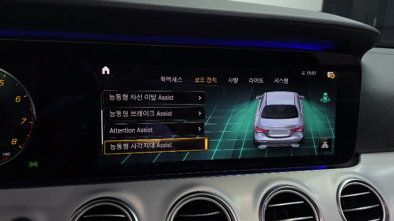 car Mercedes Benz E Class id42127 photo #17