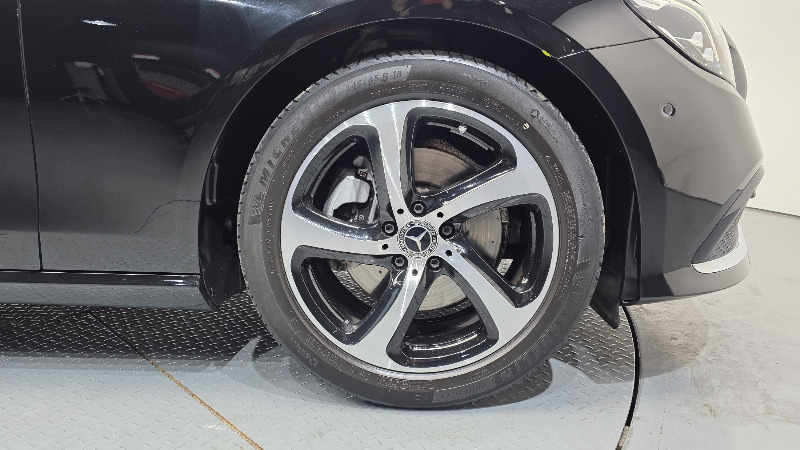 car Mercedes Benz E Class id42127 photo #5