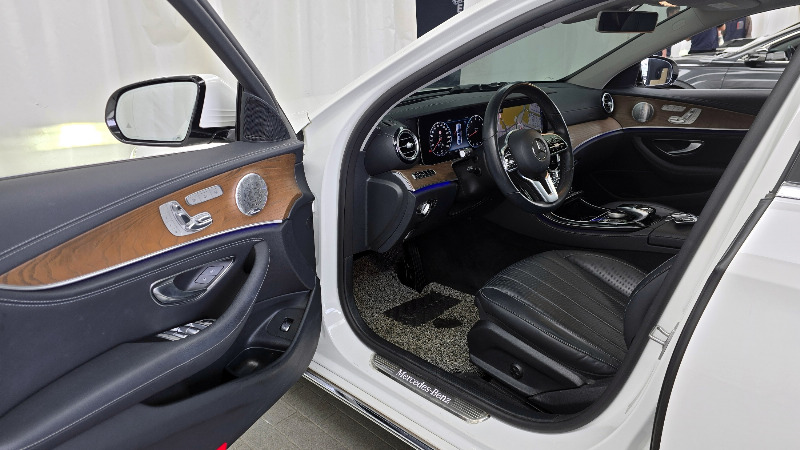 car Mercedes Benz E Class id42302 photo #10