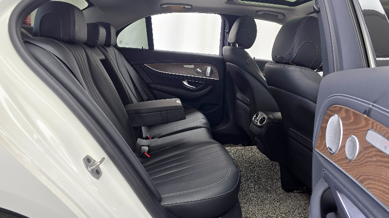 car Mercedes Benz E Class id42302 photo #12