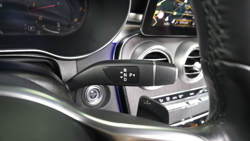 car Mercedes Benz GLC id42349 photo #9