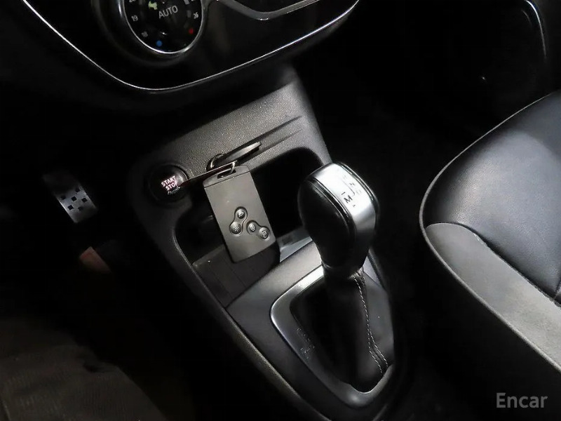 car Renault Samsung QM3 id42355 photo #14