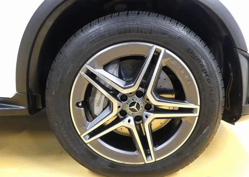 car Mercedes Benz GLC id42367 photo #5