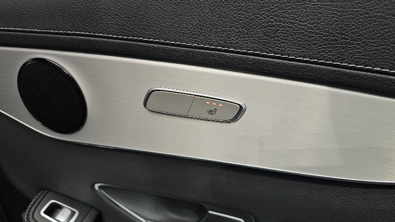 car Mercedes Benz GLC id42396 photo #19