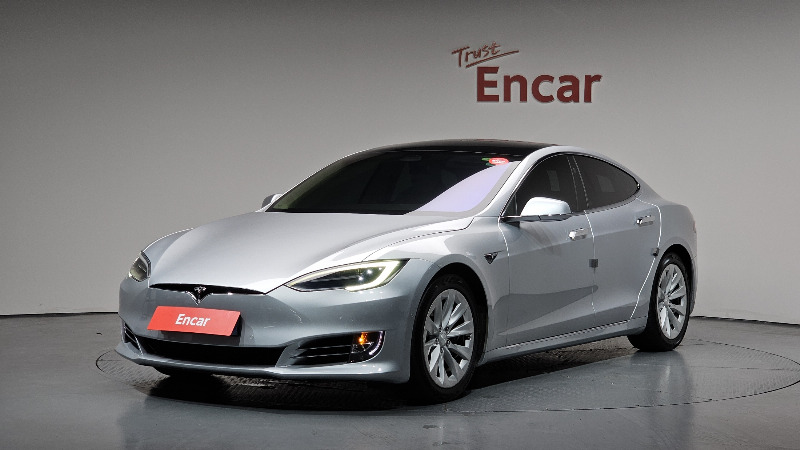 car Tesla Model S id42399 main photo