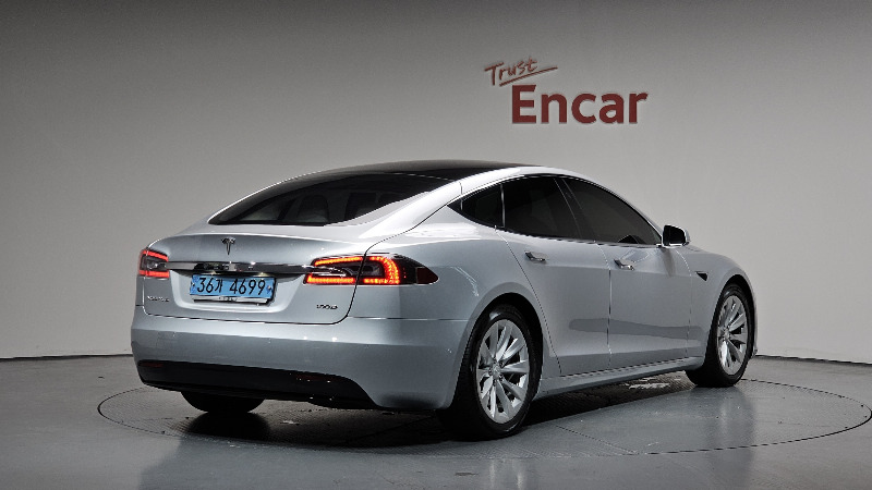 car Tesla Model S id42399 photo #2