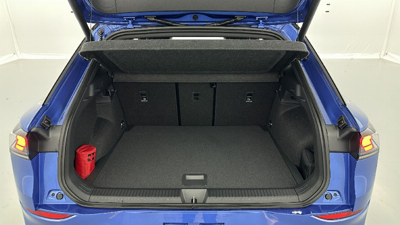 car Volkswagen T-Roc id42486 photo #6