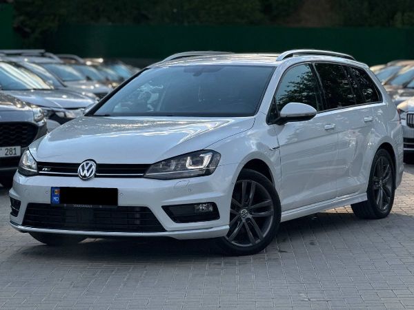 car Volkswagen Golf id42514 main photo