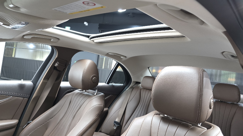 car Mercedes Benz E Class id42674 photo #19