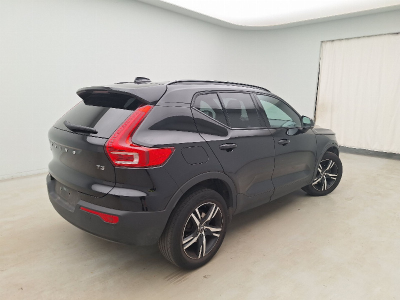 car Volvo XC40 id42763 photo #3