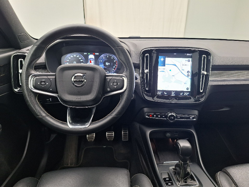 car Volvo XC40 id42763 photo #5