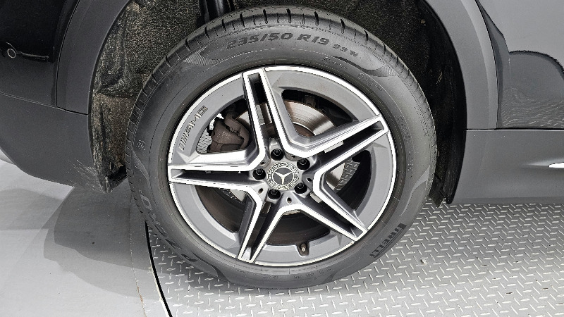 car Mercedes Benz GLB id42907 photo #5