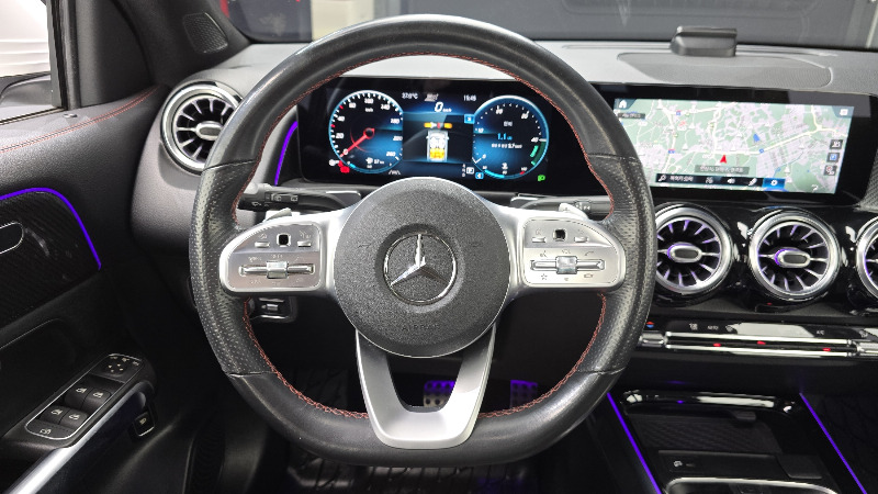 car Mercedes Benz GLB id42909 photo #12