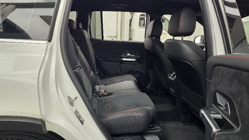 car Mercedes Benz GLB id42914 photo #12