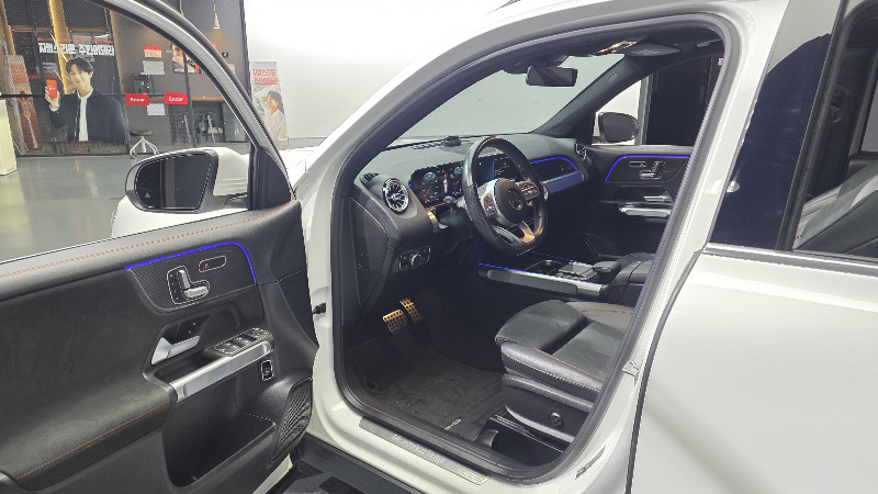 car Mercedes Benz GLB id42921 photo #10