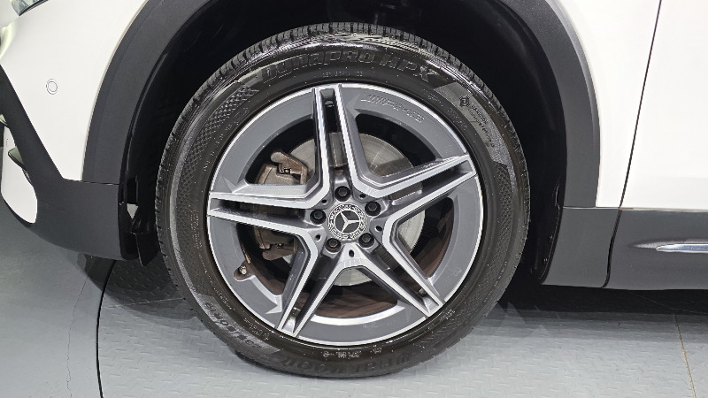 car Mercedes Benz GLB id42921 photo #5