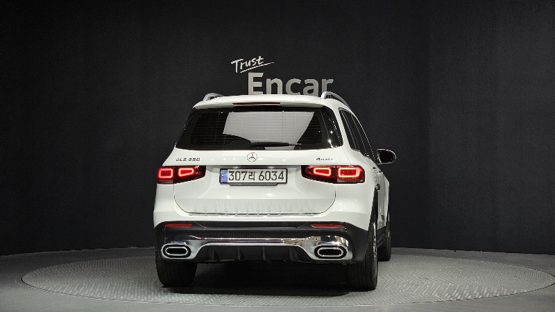 car Mercedes Benz GLB id42927 photo #4