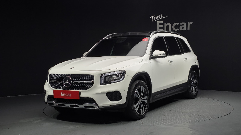 car Mercedes Benz GLB id42931 main photo