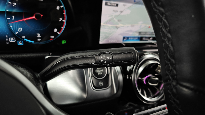 car Mercedes Benz GLB id42942 photo #9
