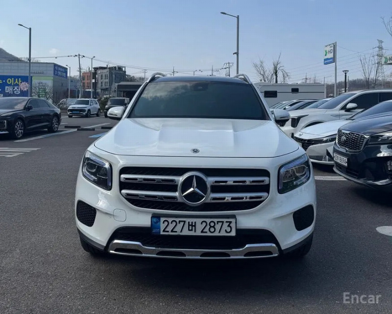 car Mercedes Benz GLB id42979 photo #3