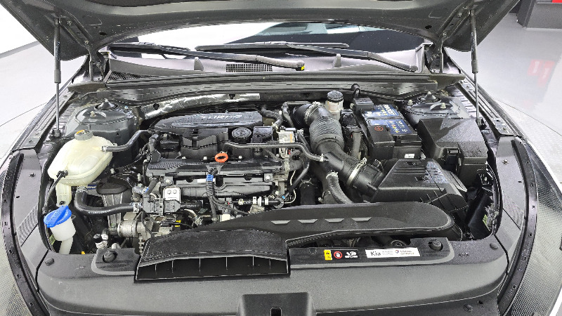 car KIA K5 id43129 photo #6