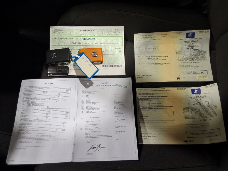 car Volvo XC40 id43132 photo #9
