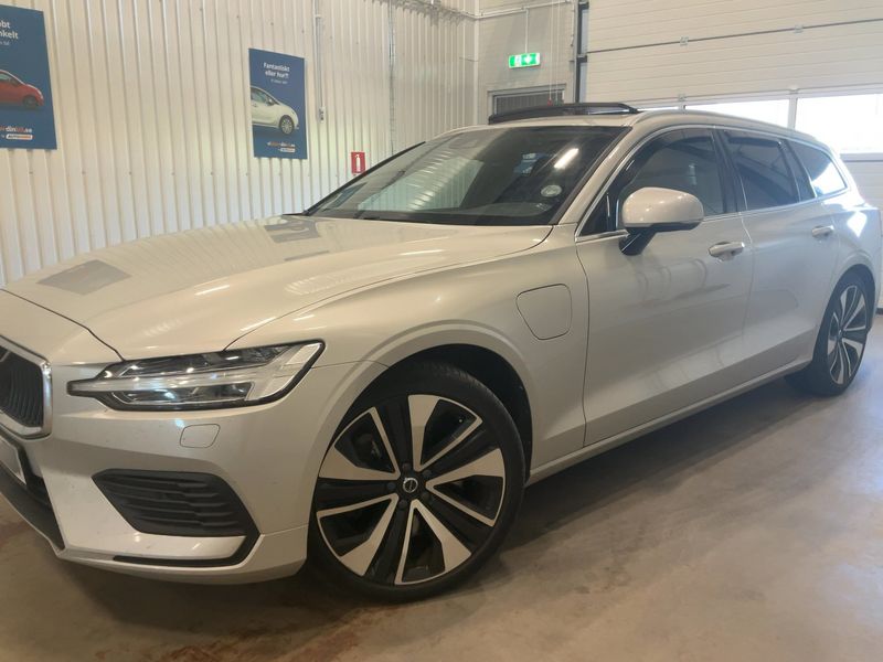 car Volvo V60 id43222 main photo