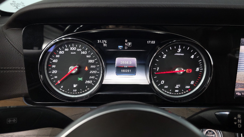 car Mercedes Benz E Class id43384 photo #8