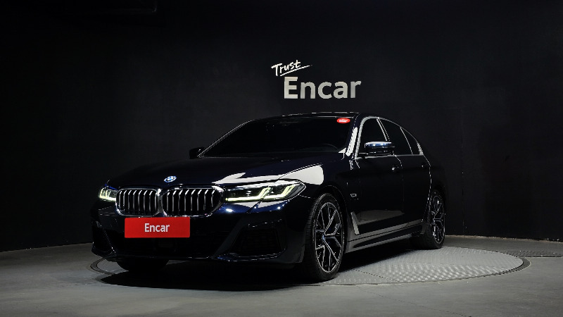car BMW 5 Series id43429 main photo