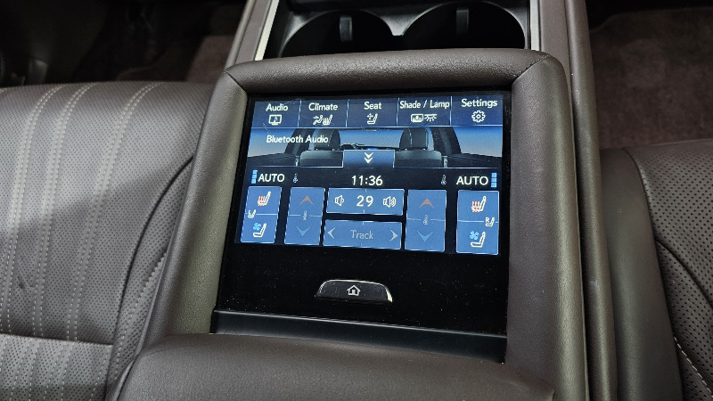 car Lexus LS Series id43436 photo #18