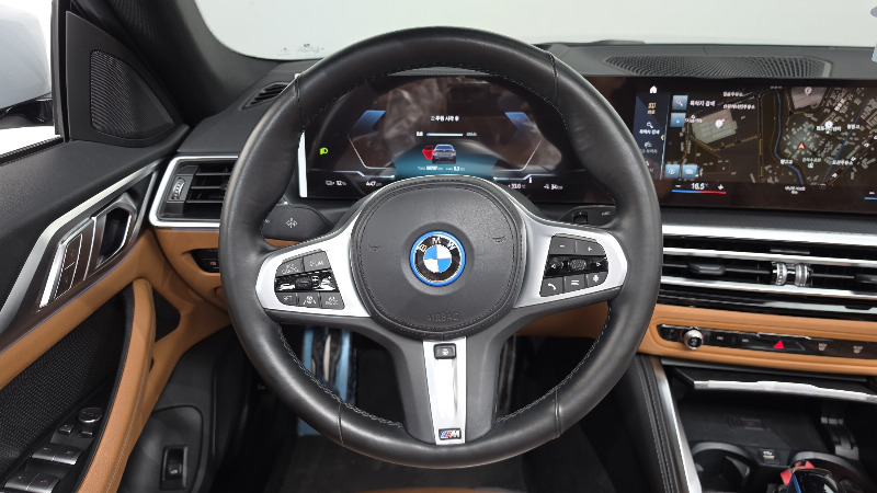 car BMW i4 id43444 photo #12