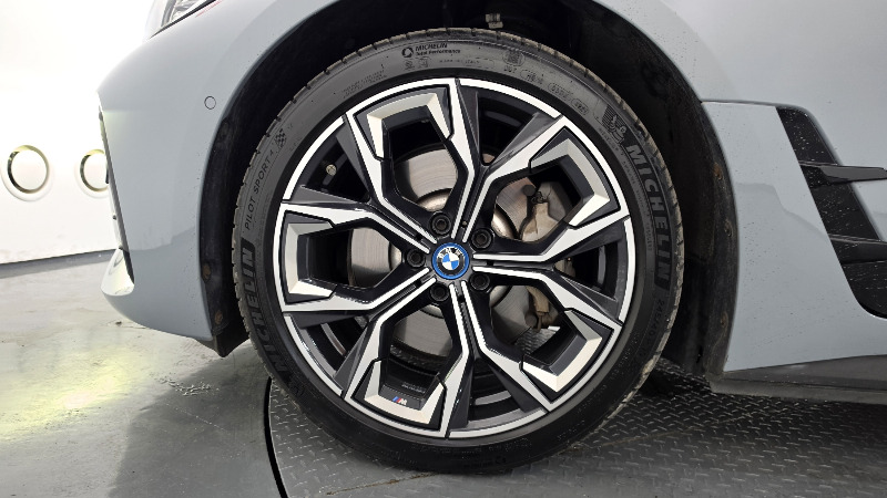 car BMW i4 id43444 photo #5