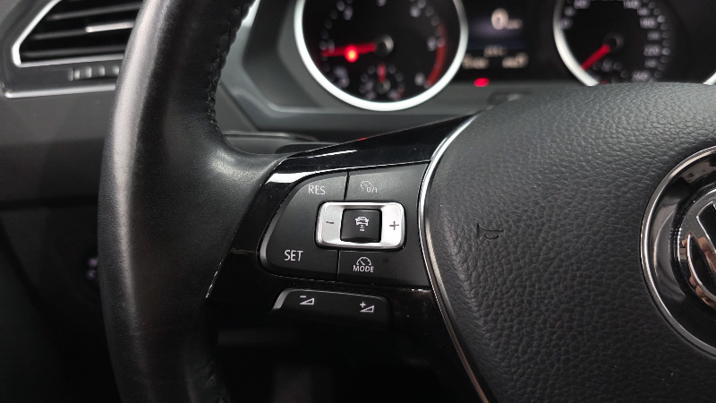 car Volkswagen Tiguan id43473 photo #17
