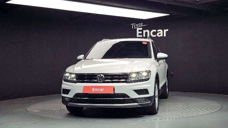 car Volkswagen Tiguan id43474 photo #3