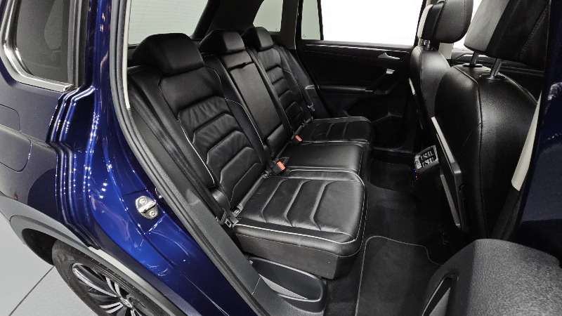 car Volkswagen Tiguan id43480 photo #11