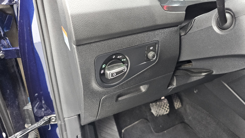 car Volkswagen Tiguan id43480 photo #19