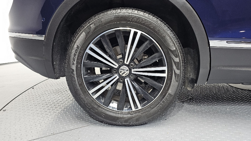 car Volkswagen Tiguan id43480 photo #5