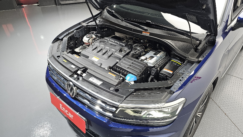 car Volkswagen Tiguan id43480 photo #6