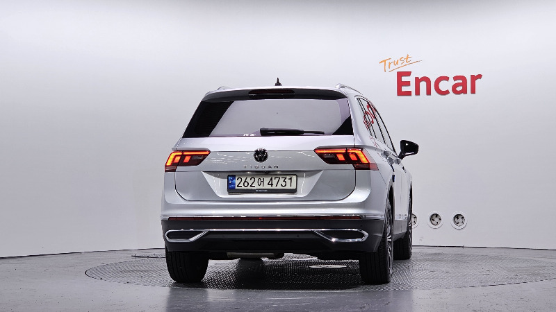 car Volkswagen Tiguan id43483 photo #4