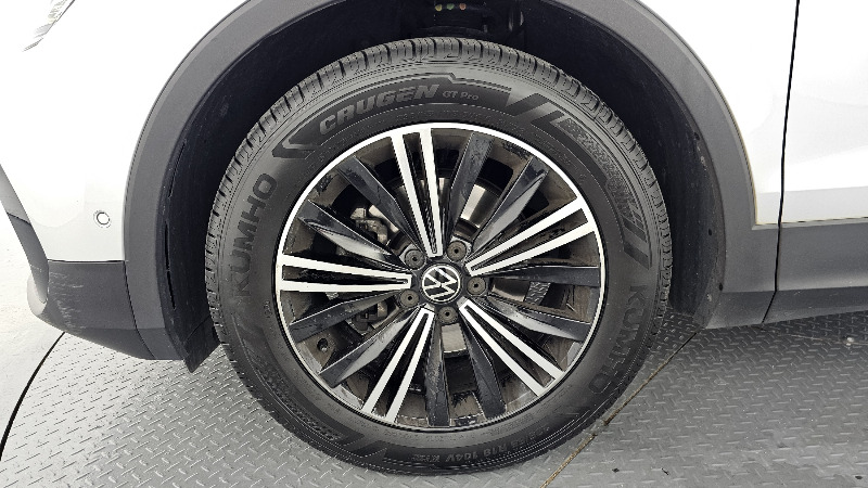 car Volkswagen Tiguan id43483 photo #5