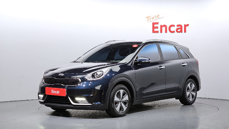 car KIA Niro id43493 main photo