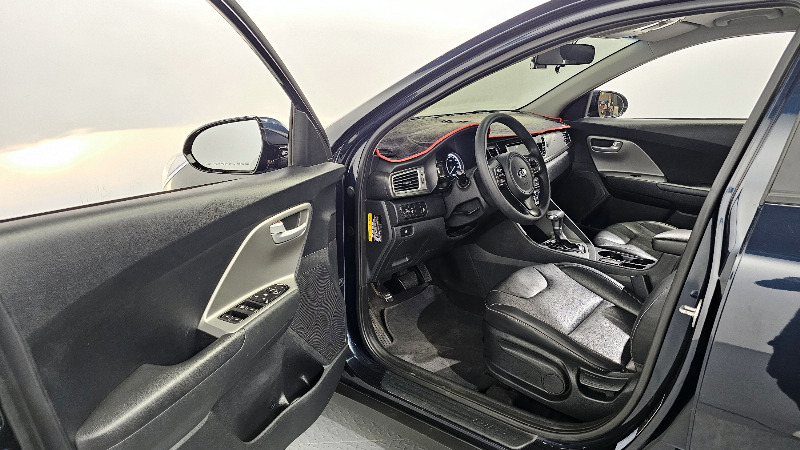 car KIA Niro id43493 photo #11