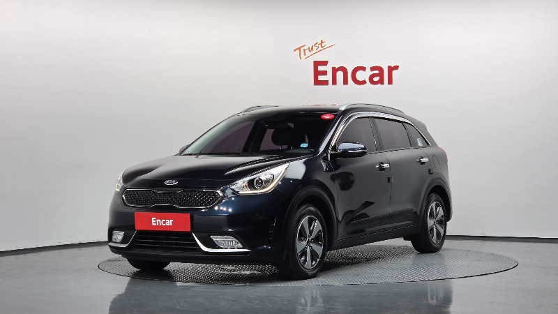 car KIA Niro id43500 main photo