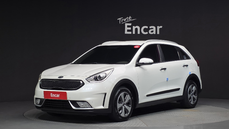 car KIA Niro id43507 main photo