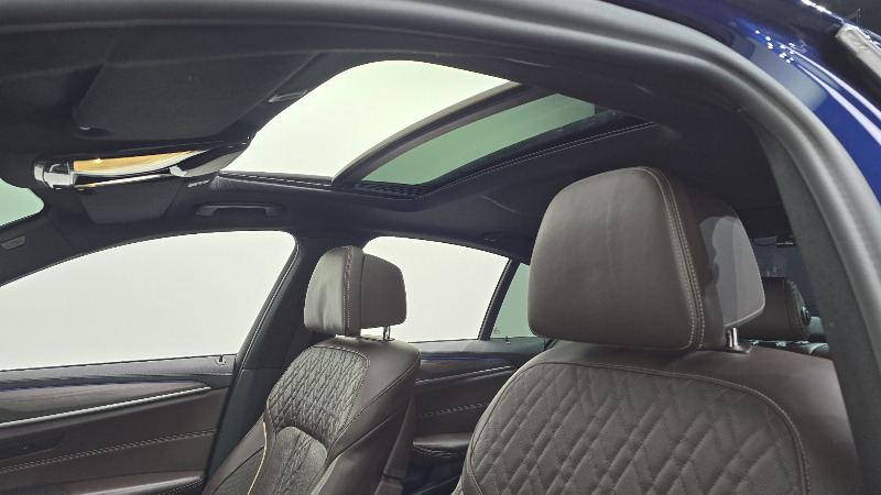 car BMW 5 Series id43521 photo #16