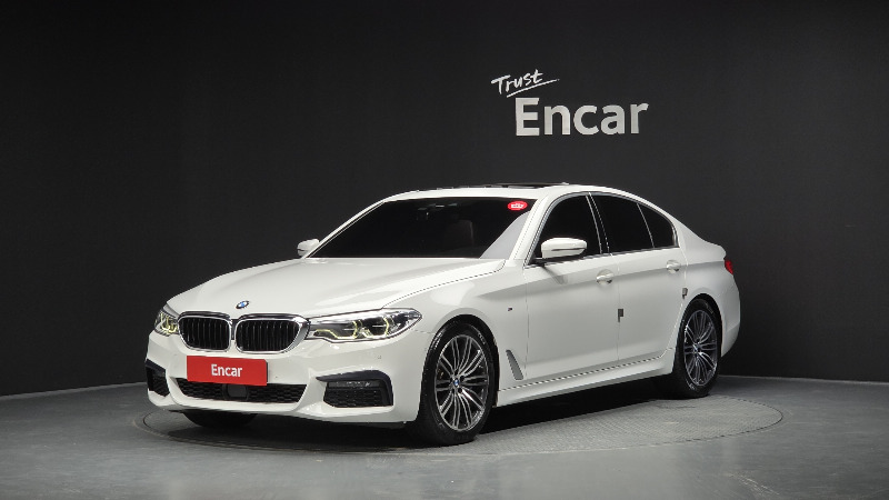 car BMW 5 Series id43539 main photo