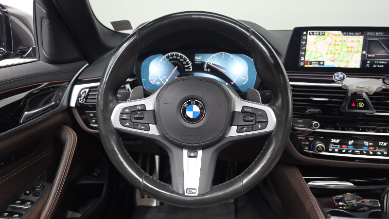 car BMW 5 Series id43541 photo #13